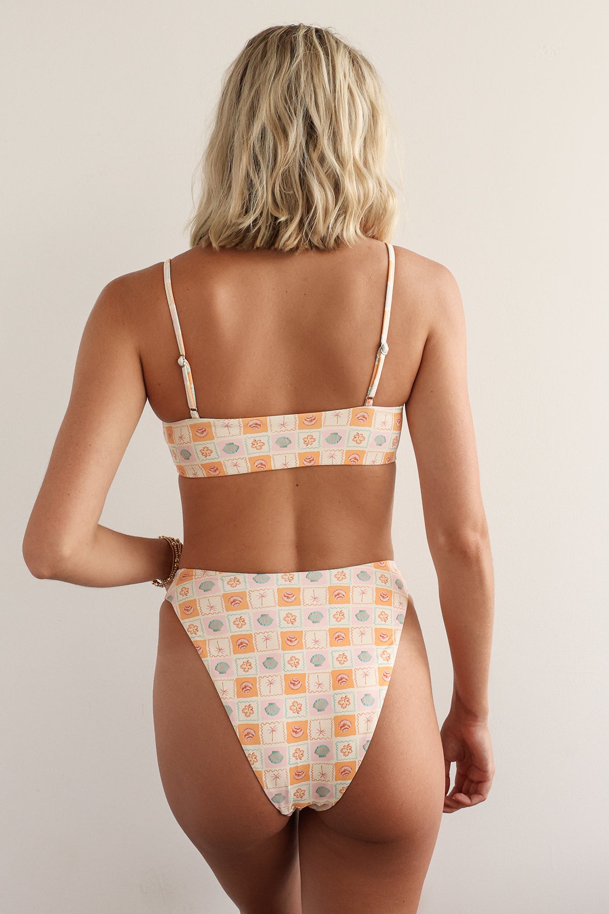 Alternative view of XS / Sandy Shores